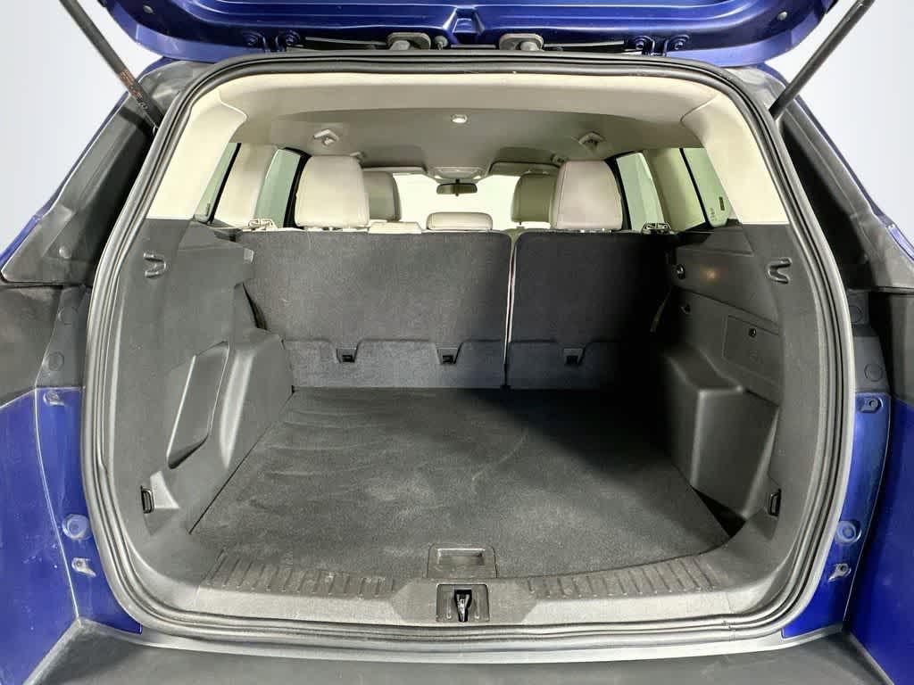 Thumbnail: 2015 Ford Escape - 21
