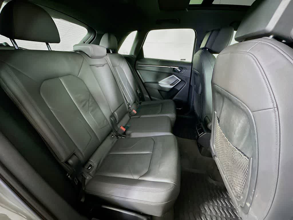 Thumbnail: 2020 Audi Q3 - 33