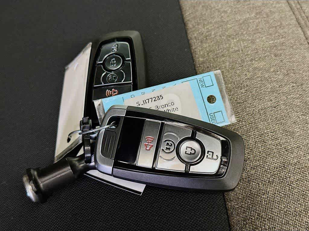 Thumbnail: 2025 Ford Bronco - 21