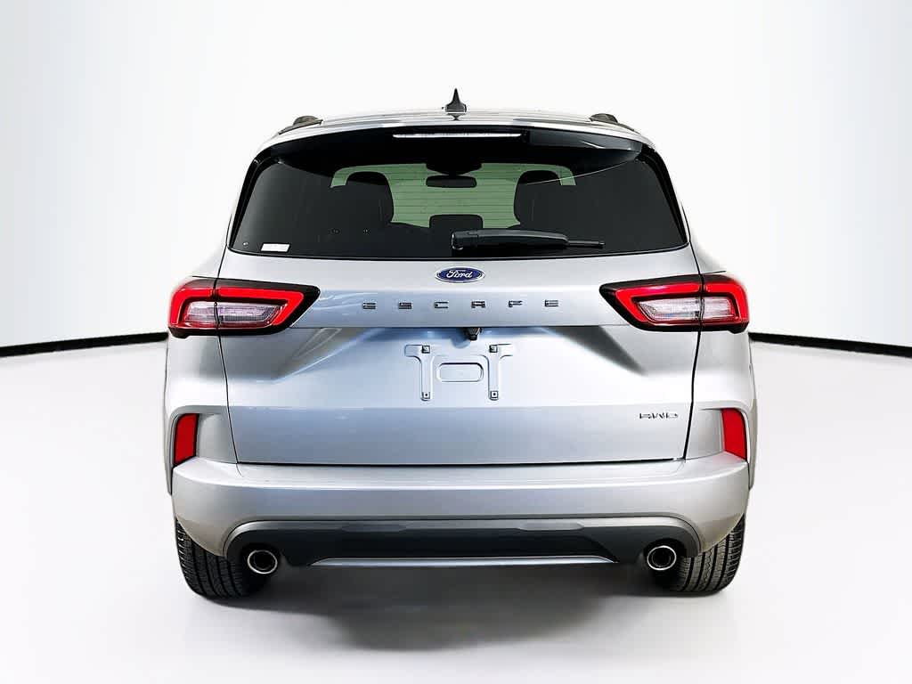 Thumbnail: 2023 Ford Escape - 5