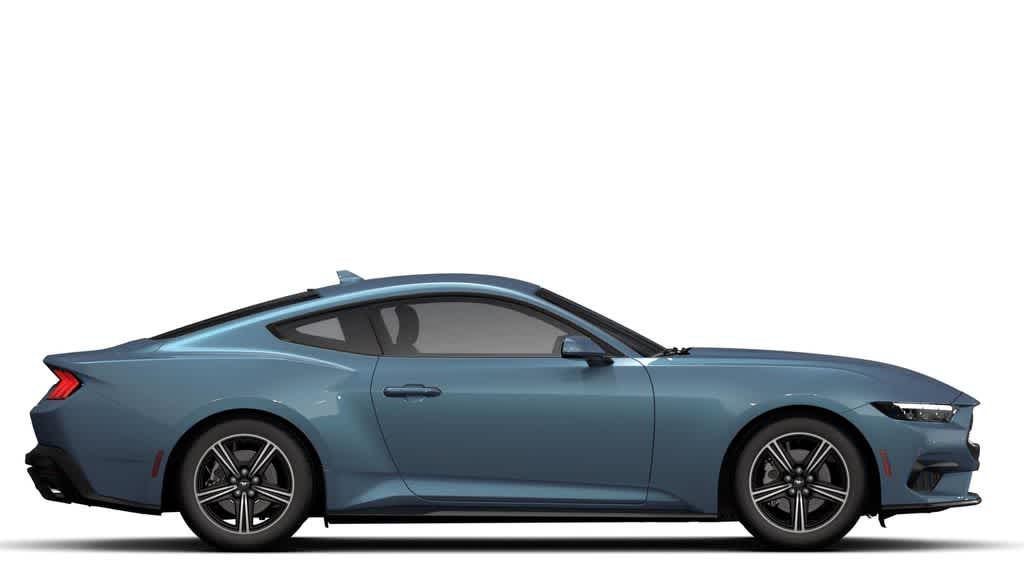 2025 Ford Mustang  5