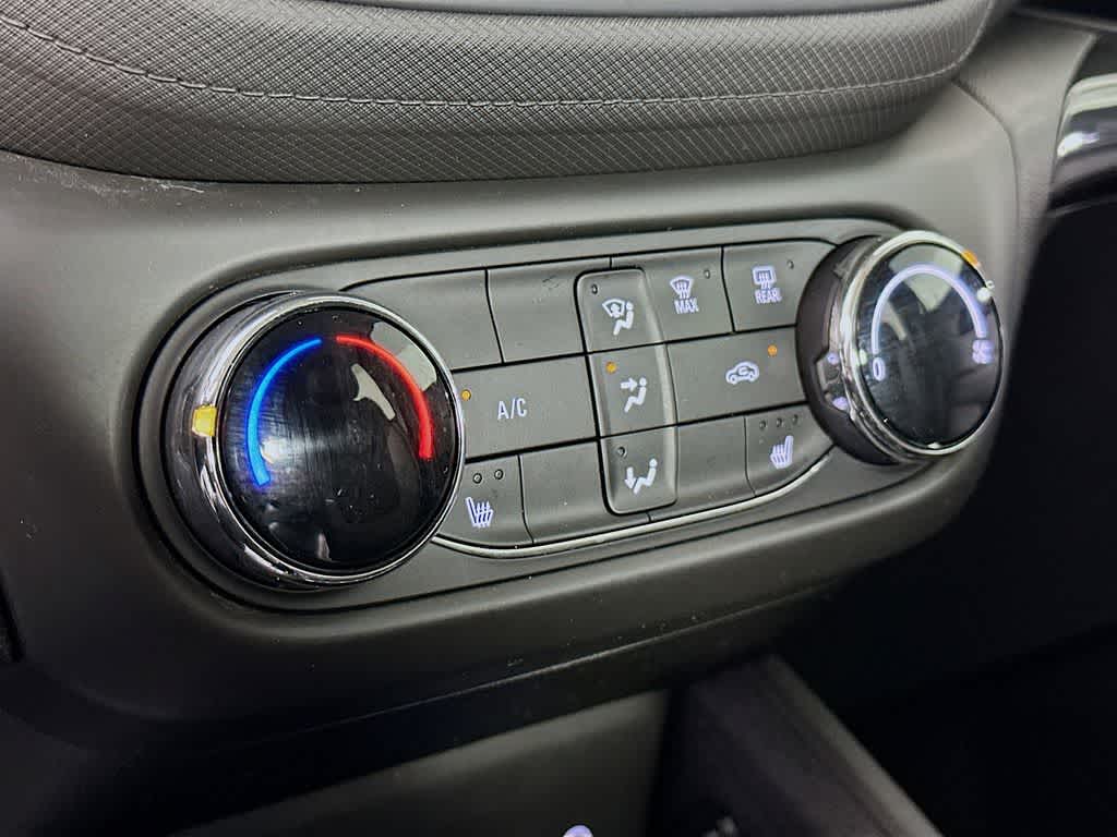 2022 Chevrolet TrailBlazer LT 17