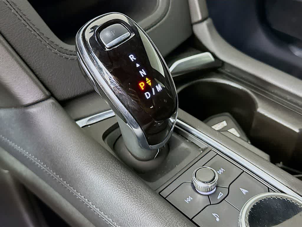 Thumbnail: 2023 Cadillac XT5 - 19