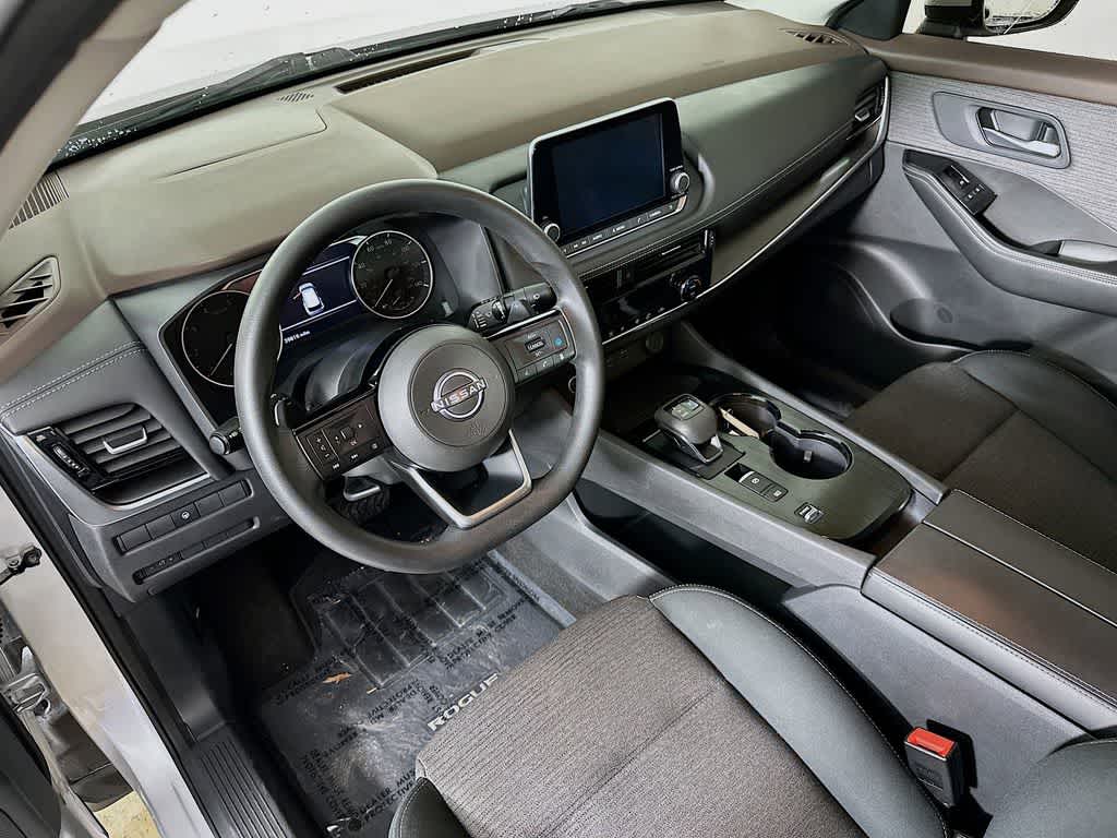 Thumbnail: 2022 Nissan Rogue - 2