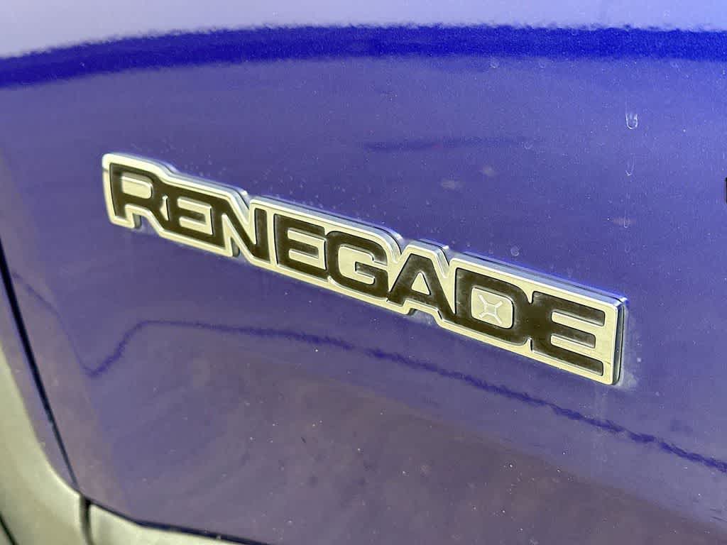Thumbnail: 2019 Jeep Renegade - 7
