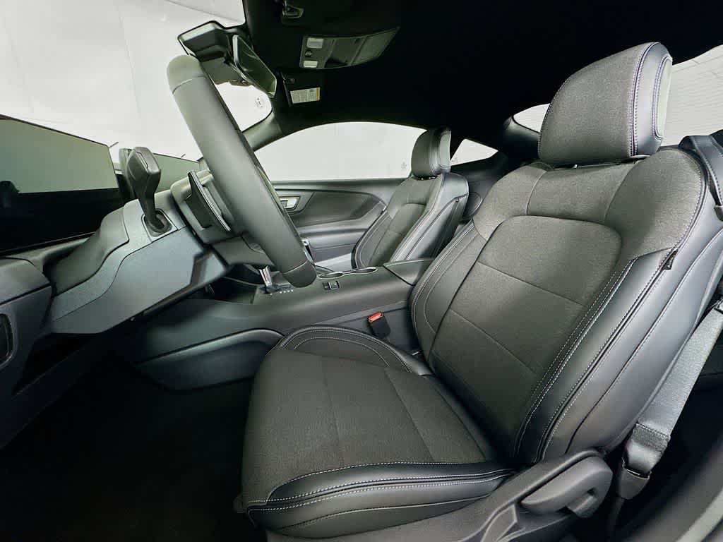 Thumbnail: 2026 Ford Mustang - 12