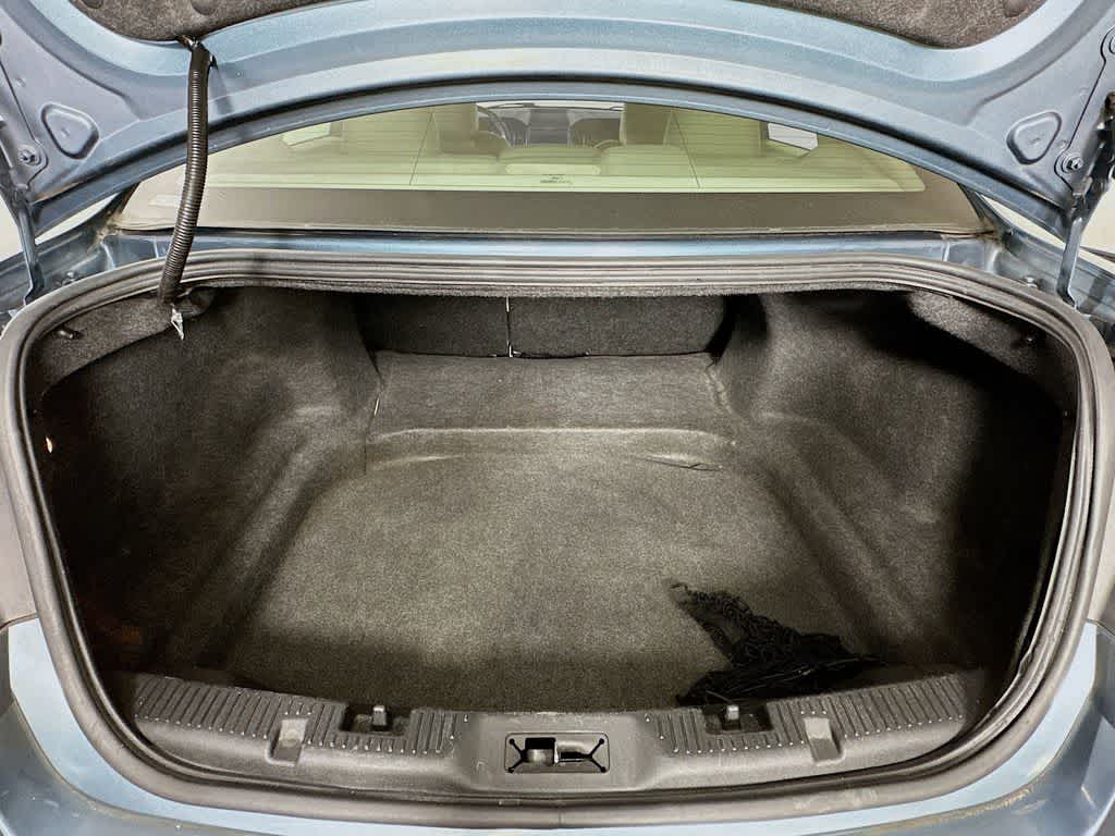 Thumbnail: 2010 Ford Taurus - 20