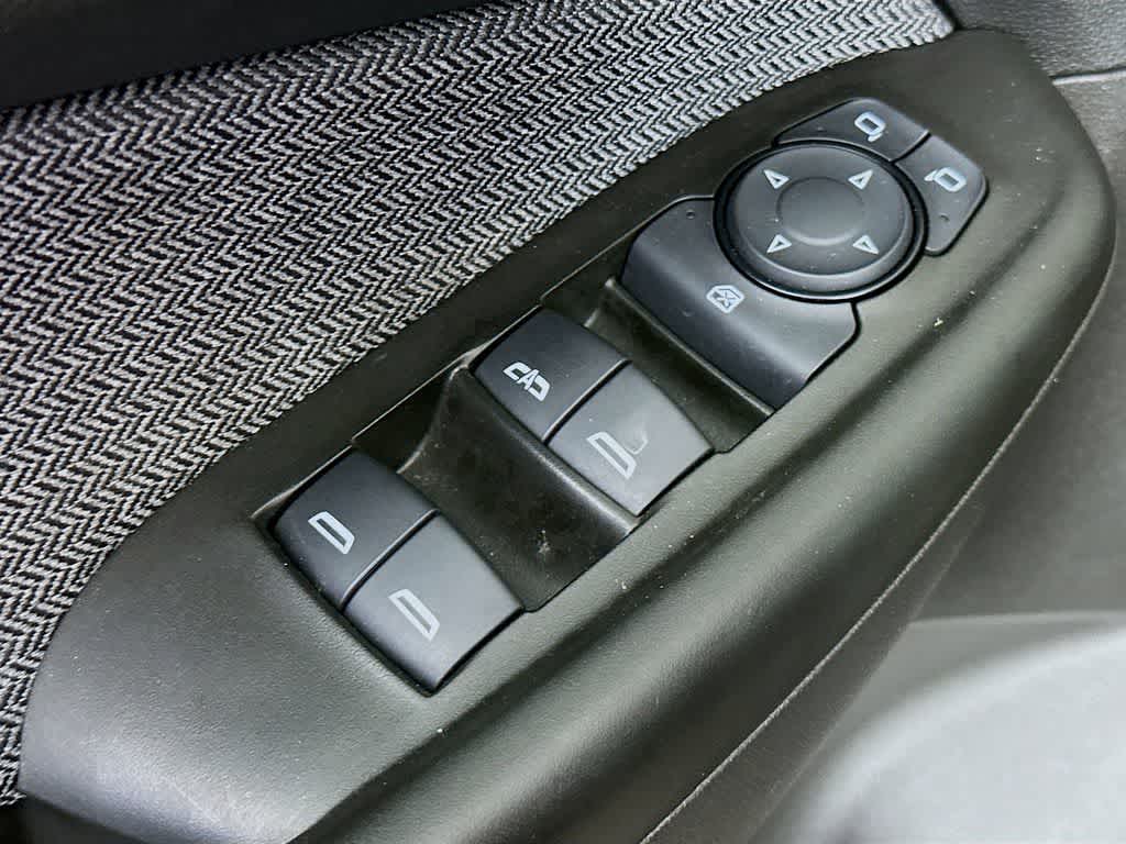 Thumbnail: 2023 Chevrolet TrailBlazer - 28