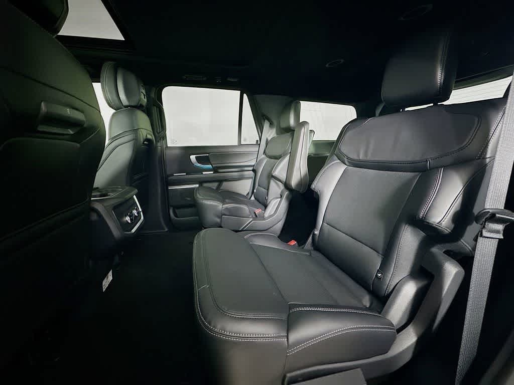 Thumbnail: 2026 Ford Expedition - 14