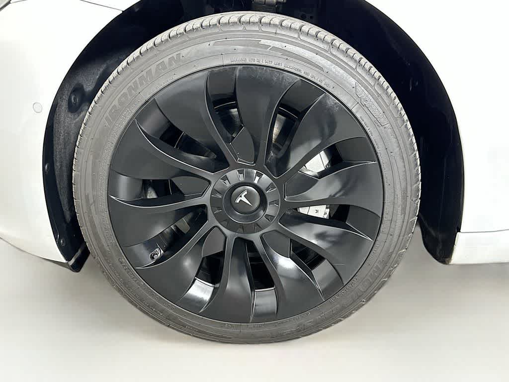 Thumbnail: 2020 Tesla Model 3 - 7