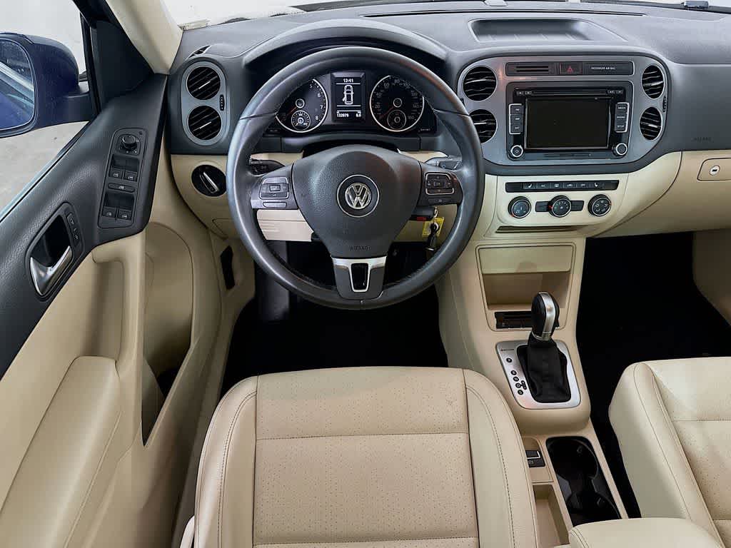 Thumbnail: 2015 Volkswagen Tiguan - 10