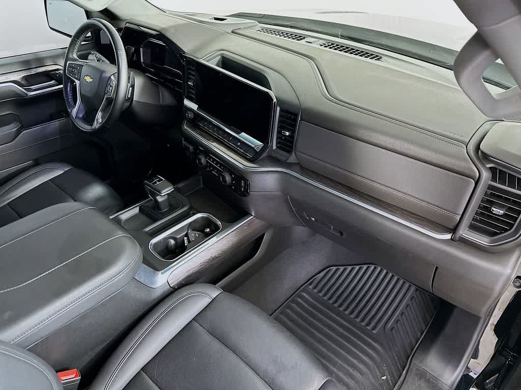 Thumbnail: 2024 Chevrolet Silverado 1500 - 33