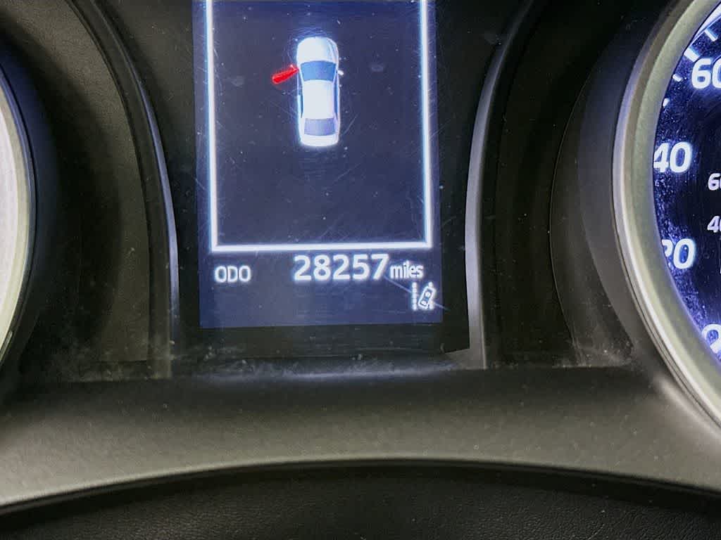 Thumbnail: 2022 Toyota Camry - 18