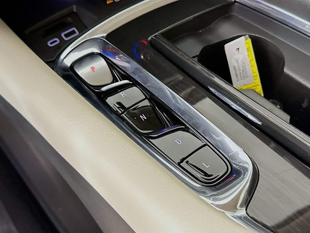 Thumbnail: 2023 Buick Enclave - 19