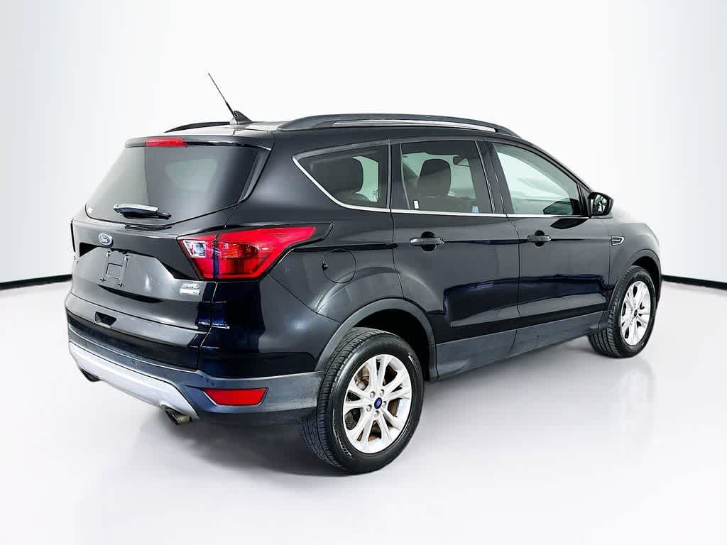 Thumbnail: 2019 Ford Escape - 25