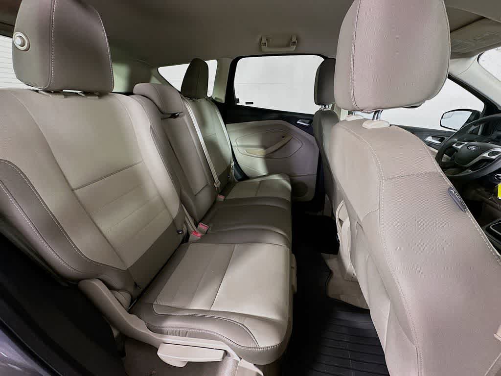 Thumbnail: 2014 Ford Escape - 29