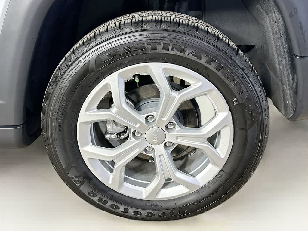 Thumbnail: 2024 Jeep Compass - 8