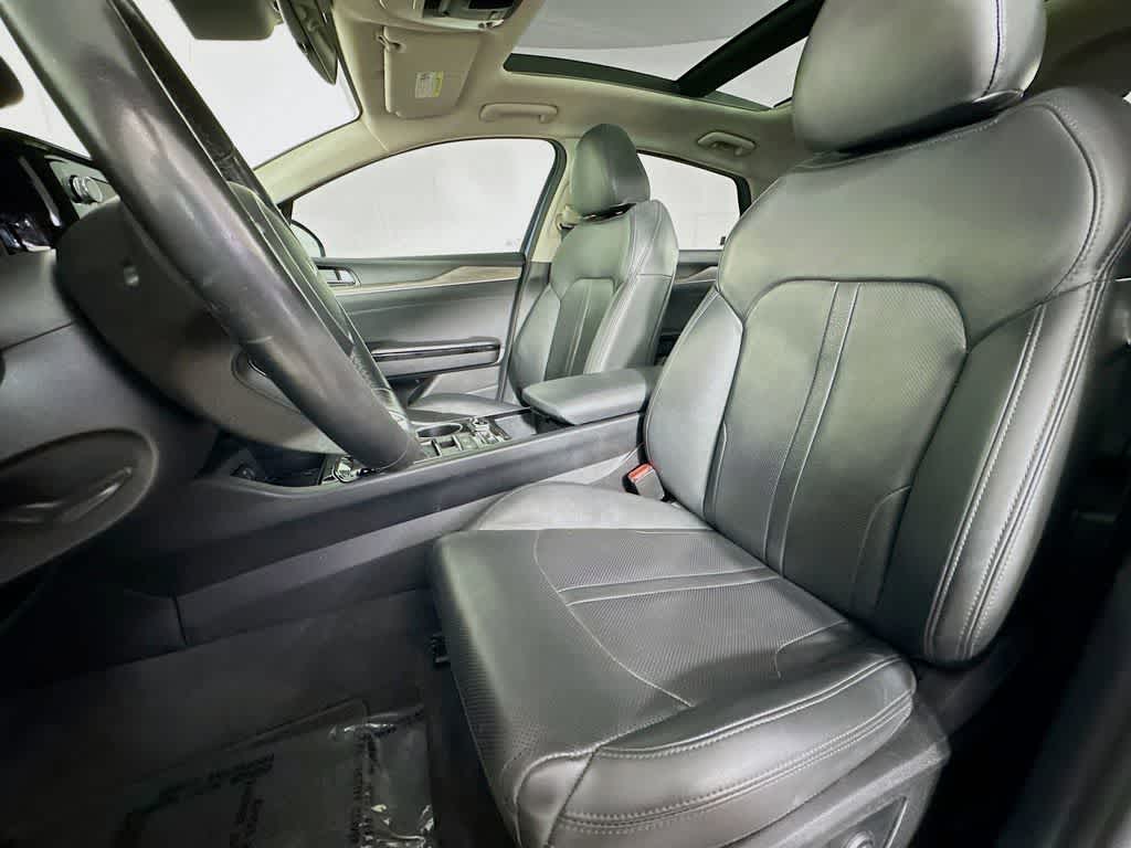Thumbnail: 2022 Kia K5 - 12