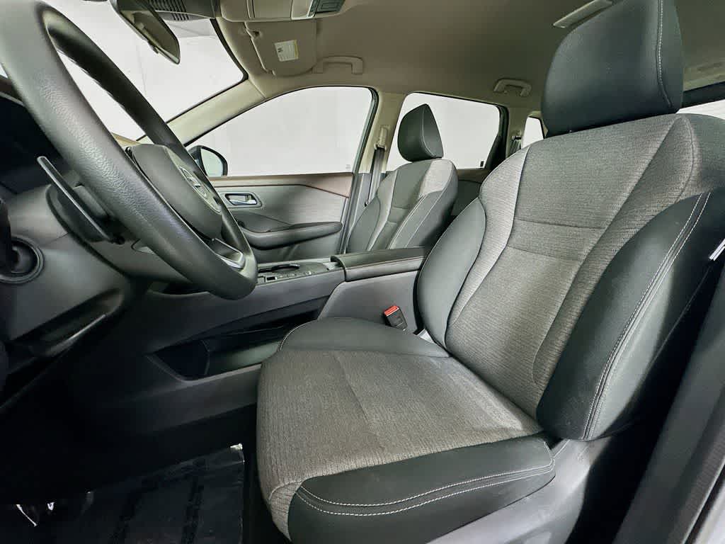 Thumbnail: 2021 Nissan Rogue - 12