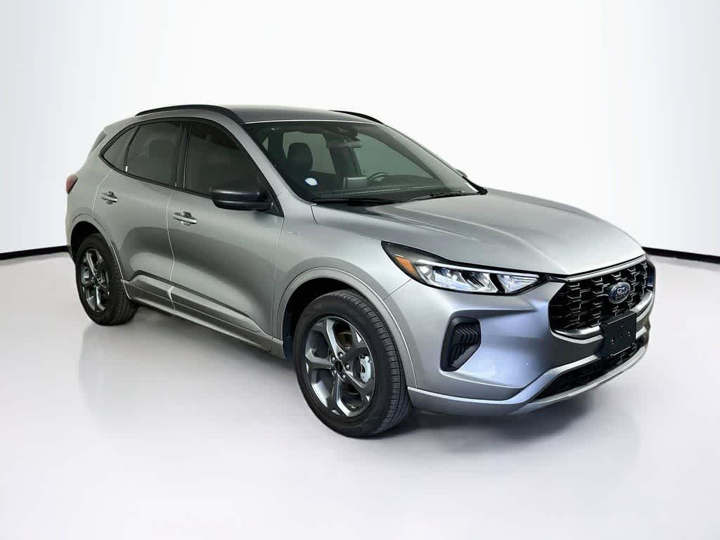 Thumbnail: 2023 Ford Escape - 24