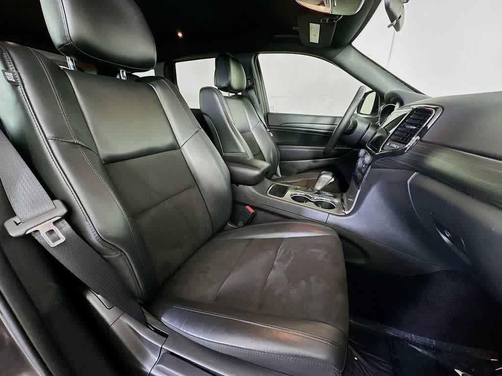 Thumbnail: 2021 Jeep Grand Cherokee - 15