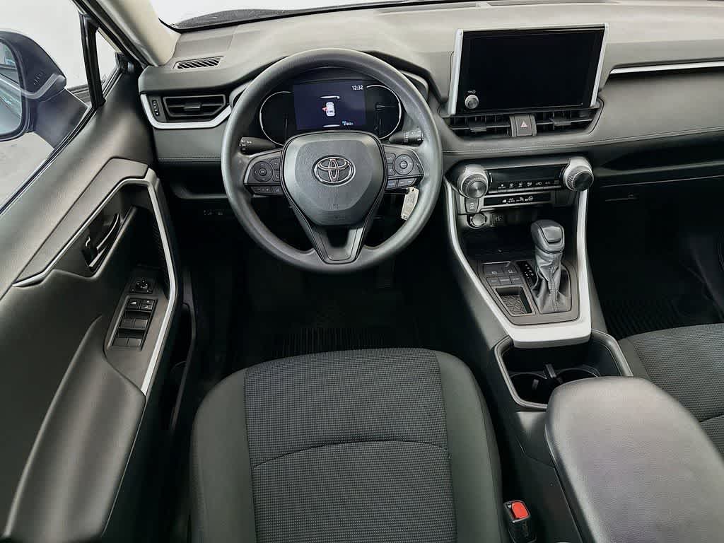 Thumbnail: 2023 Toyota RAV4 - 10