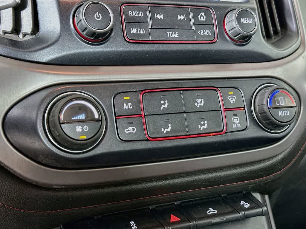 Thumbnail: 2016 GMC Canyon - 17