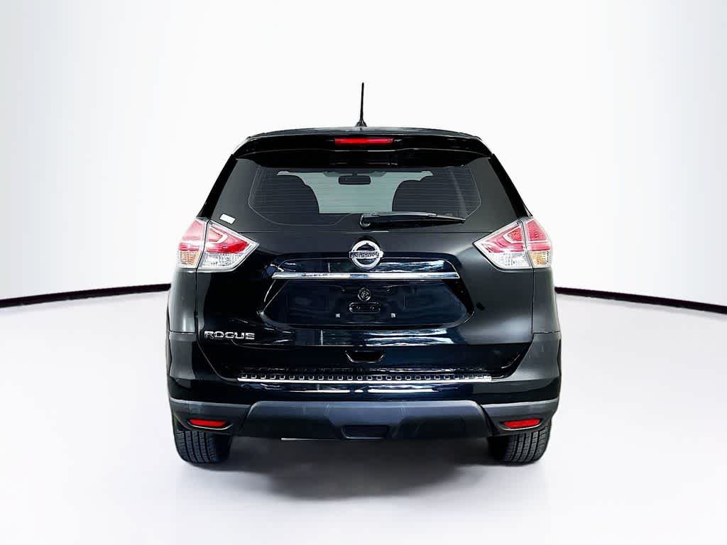 Thumbnail: 2016 Nissan Rogue - 5