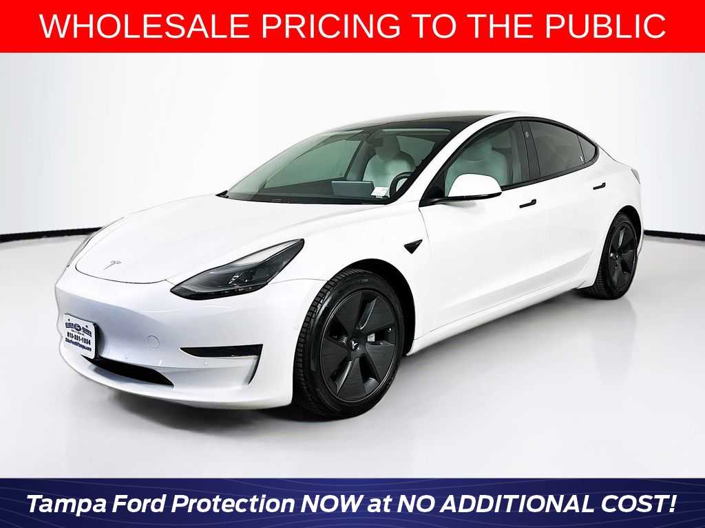 Thumbnail: 2021 Tesla Model 3 - 1