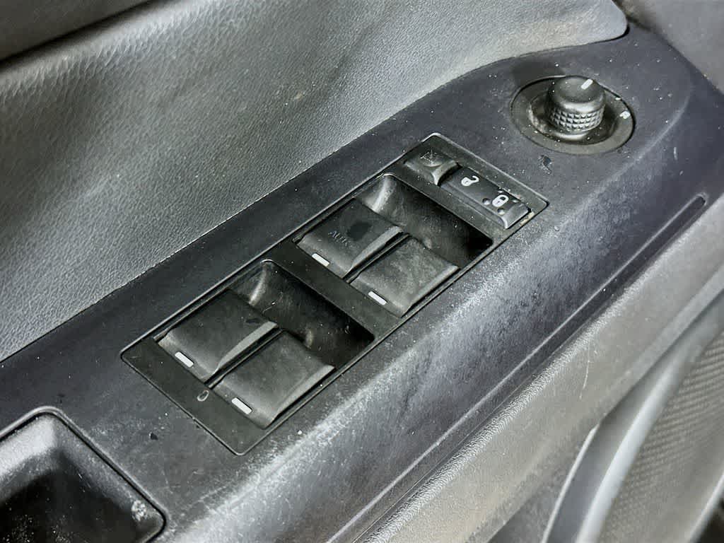 Thumbnail: 2014 Jeep Patriot - 26