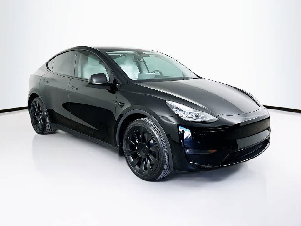Thumbnail: 2022 Tesla Model Y - 24