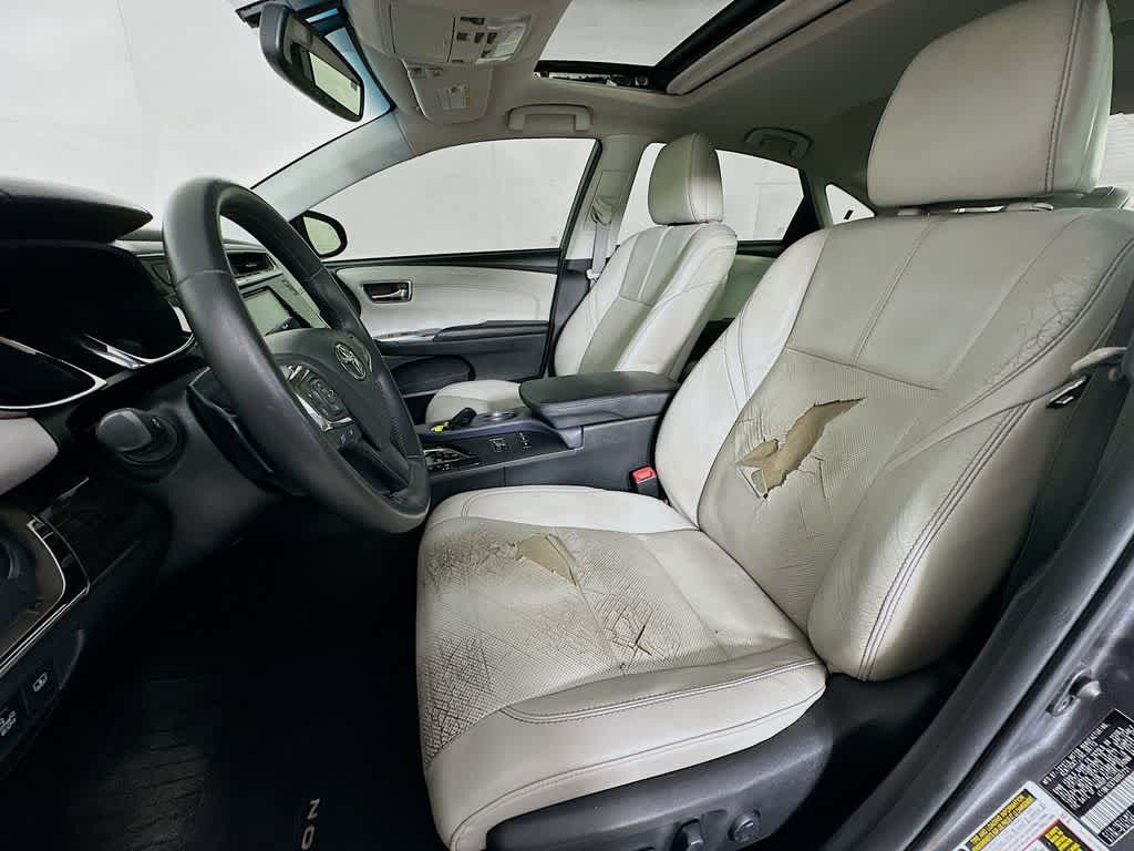 Thumbnail: 2013 Toyota Avalon - 12
