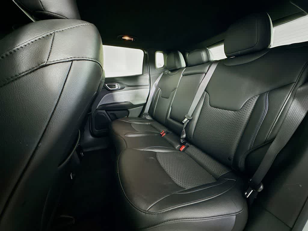 Thumbnail: 2024 Jeep Compass - 14