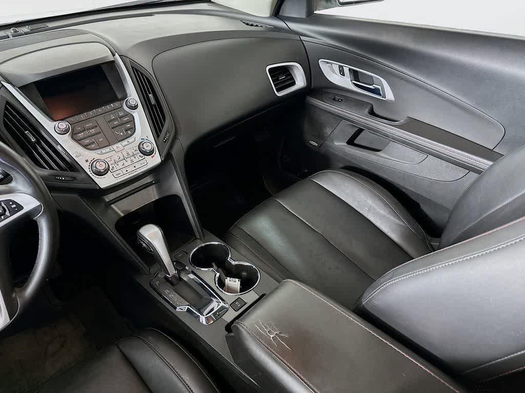 Thumbnail: 2012 Chevrolet Equinox - 12