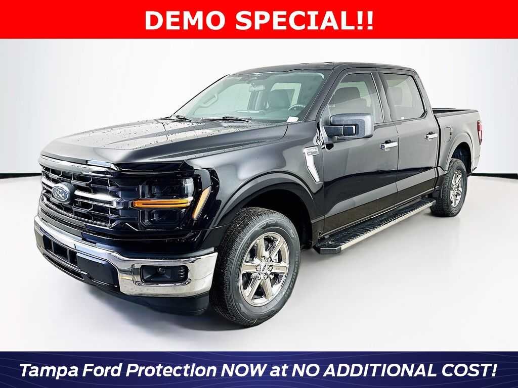 New 2025 Ford F-150 XLT Truck SuperCrew Cab