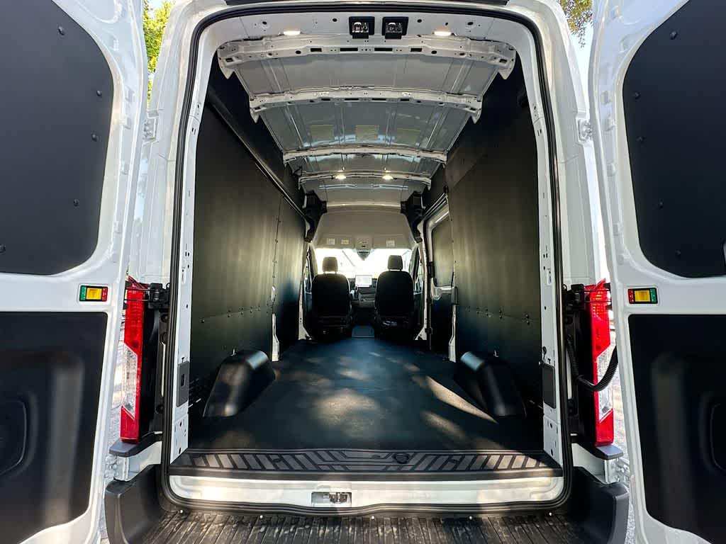 Thumbnail: 2026 Ford Transit Series - 18