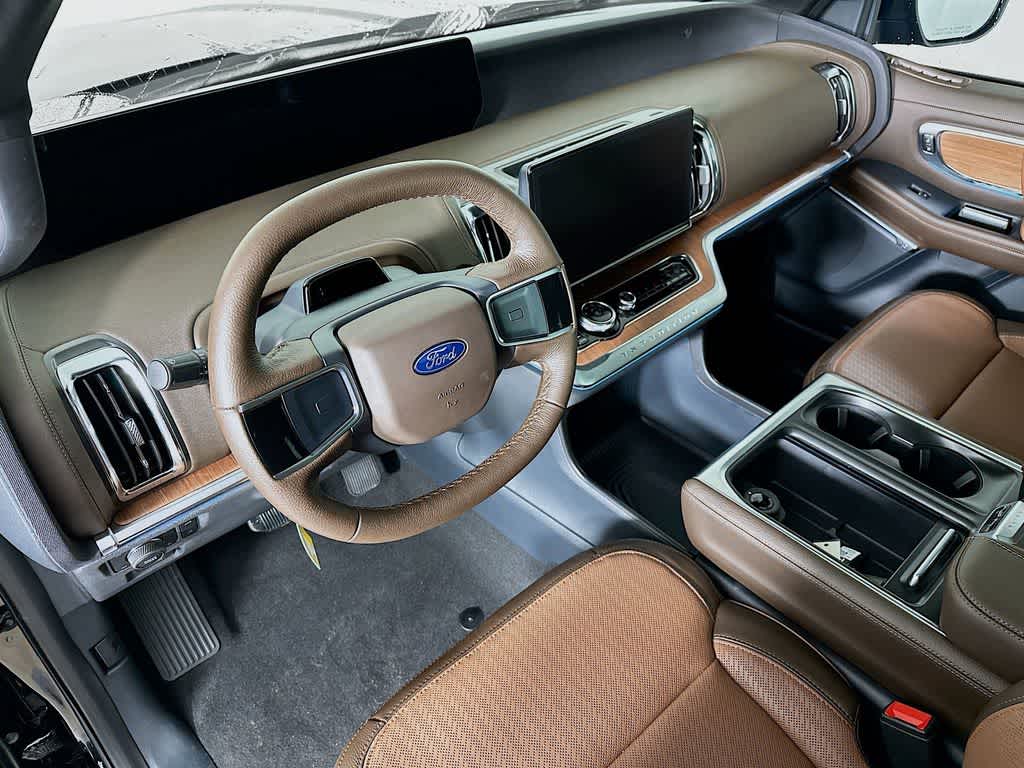 Thumbnail: 2026 Ford Expedition - 2