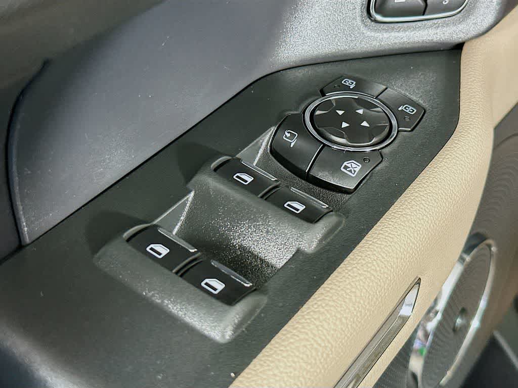 Thumbnail: 2022 Ford Expedition MAX - 30