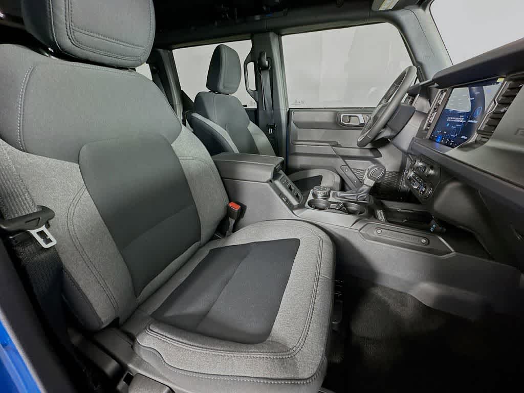 Thumbnail: 2025 Ford Bronco - 14