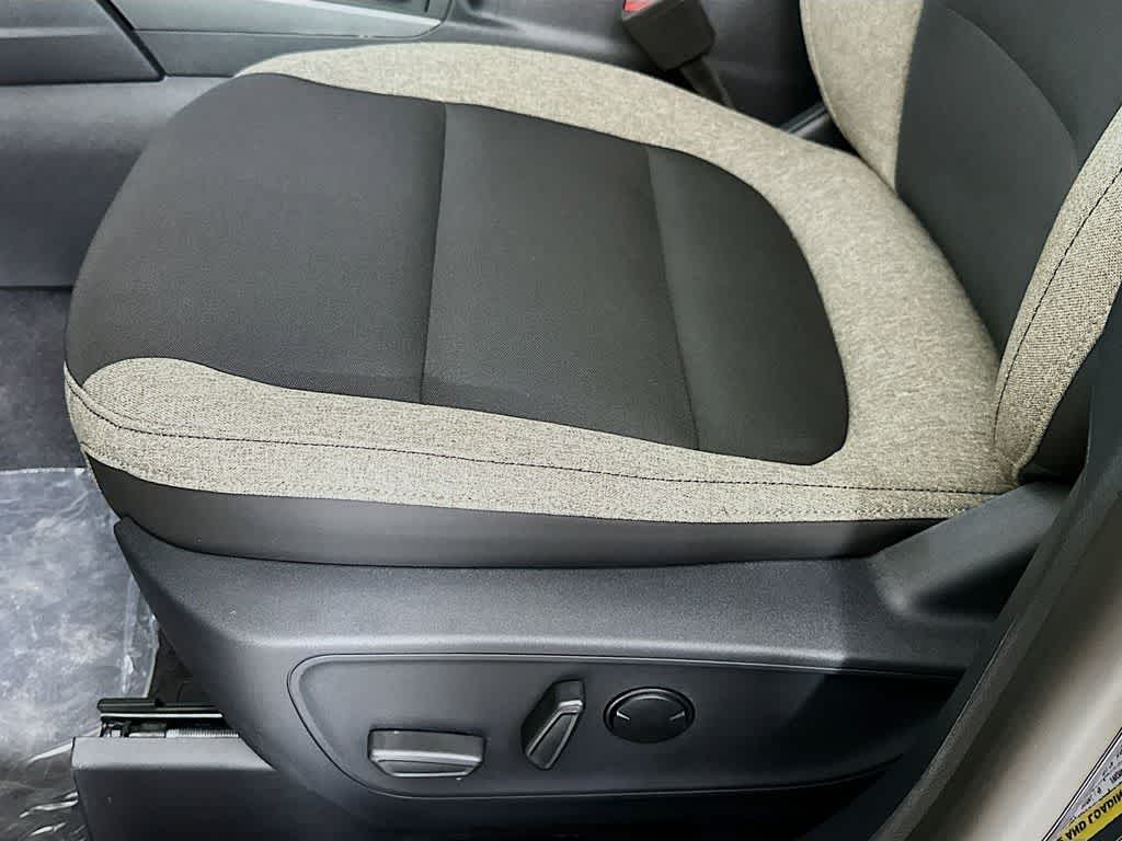 Thumbnail: 2025 Ford Bronco Sport - 29