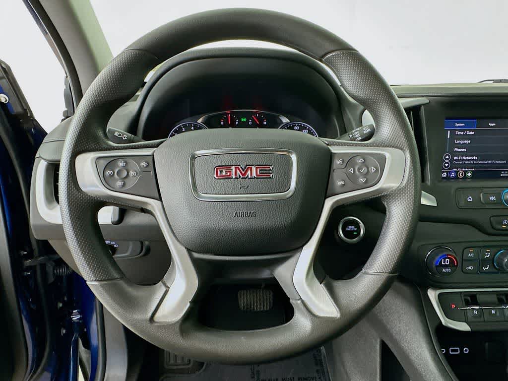 2022 GMC Terrain SLE 16