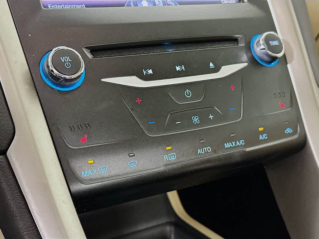 Thumbnail: 2014 Ford Fusion - 18