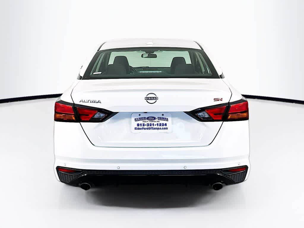 Thumbnail: 2024 Nissan Altima - 5