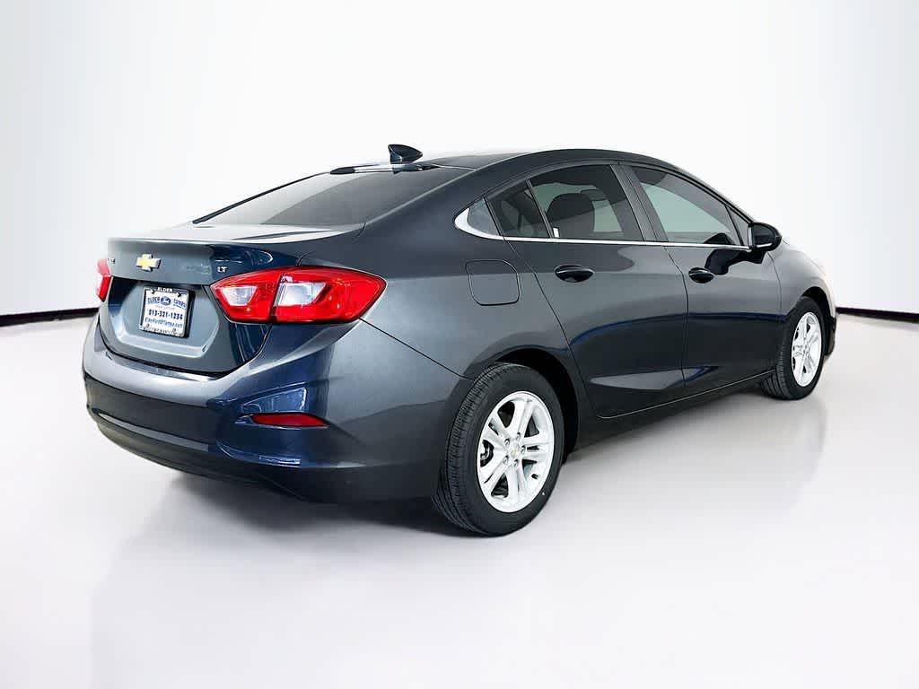 Thumbnail: 2018 Chevrolet Cruze - 23
