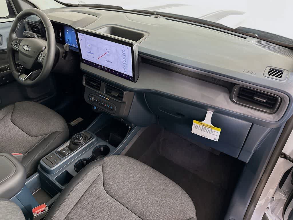 Thumbnail: 2025 Ford Maverick - 31