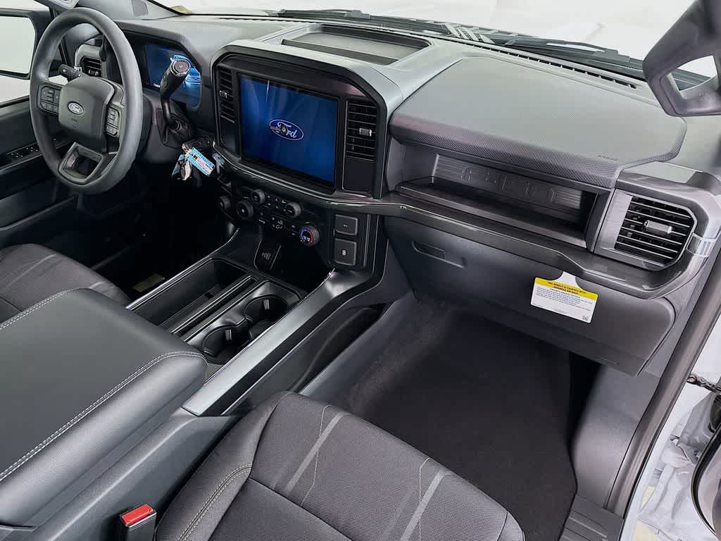 Thumbnail: 2025 Ford F-150 - 32