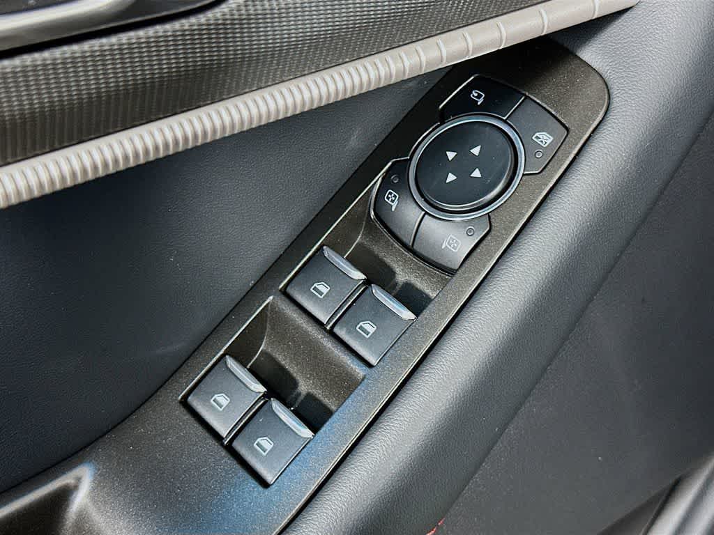 Thumbnail: 2025 Ford Explorer - 29