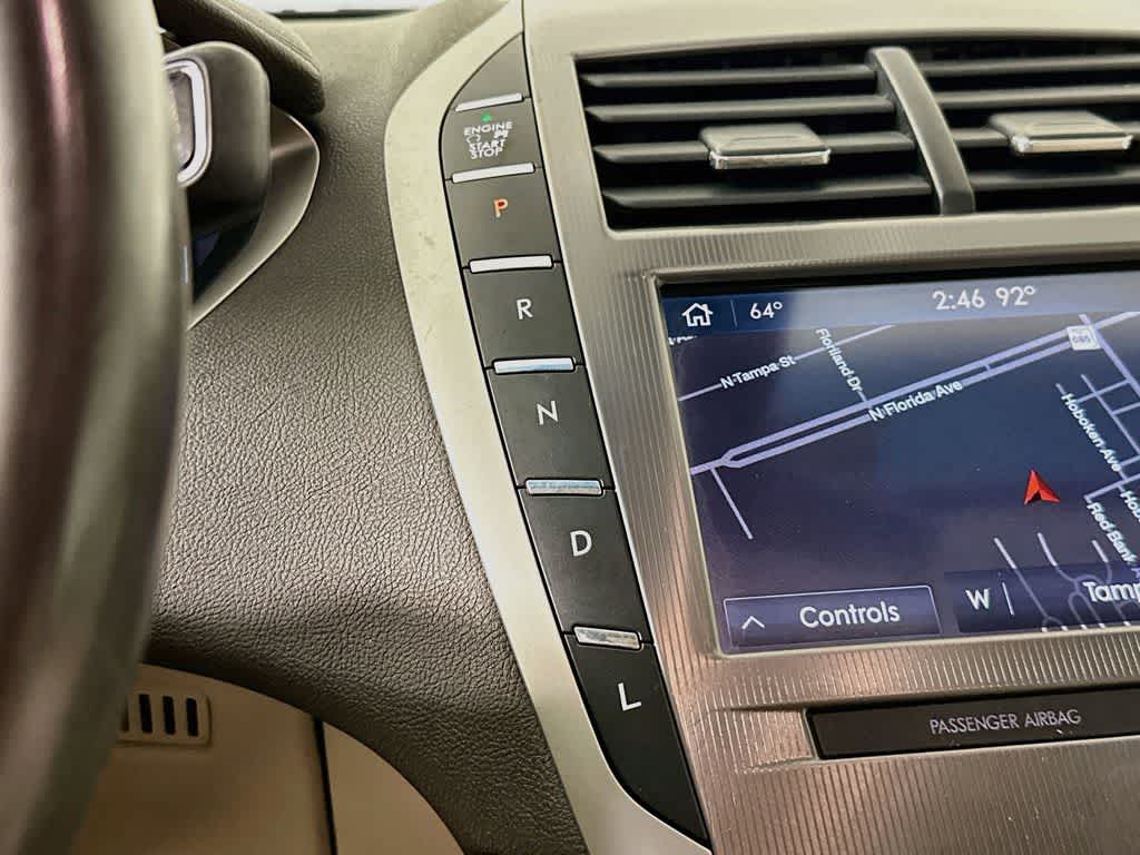 Thumbnail: 2020 Lincoln MKZ - 19