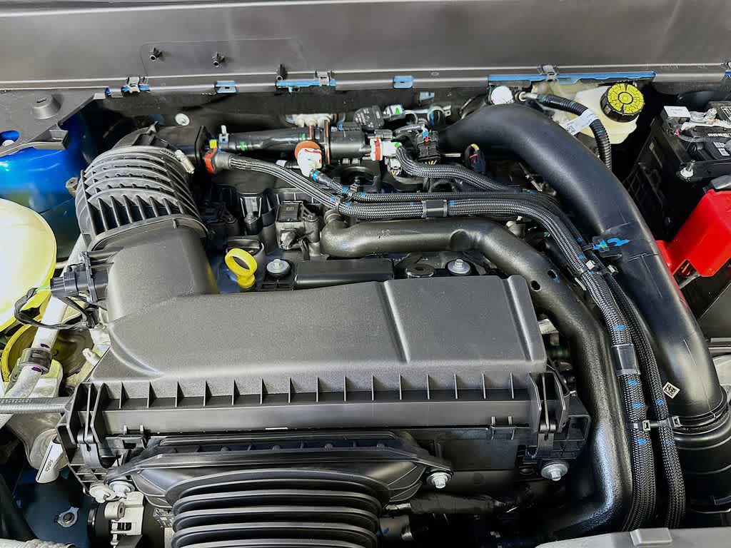 Thumbnail: 2025 Ford Maverick - 9