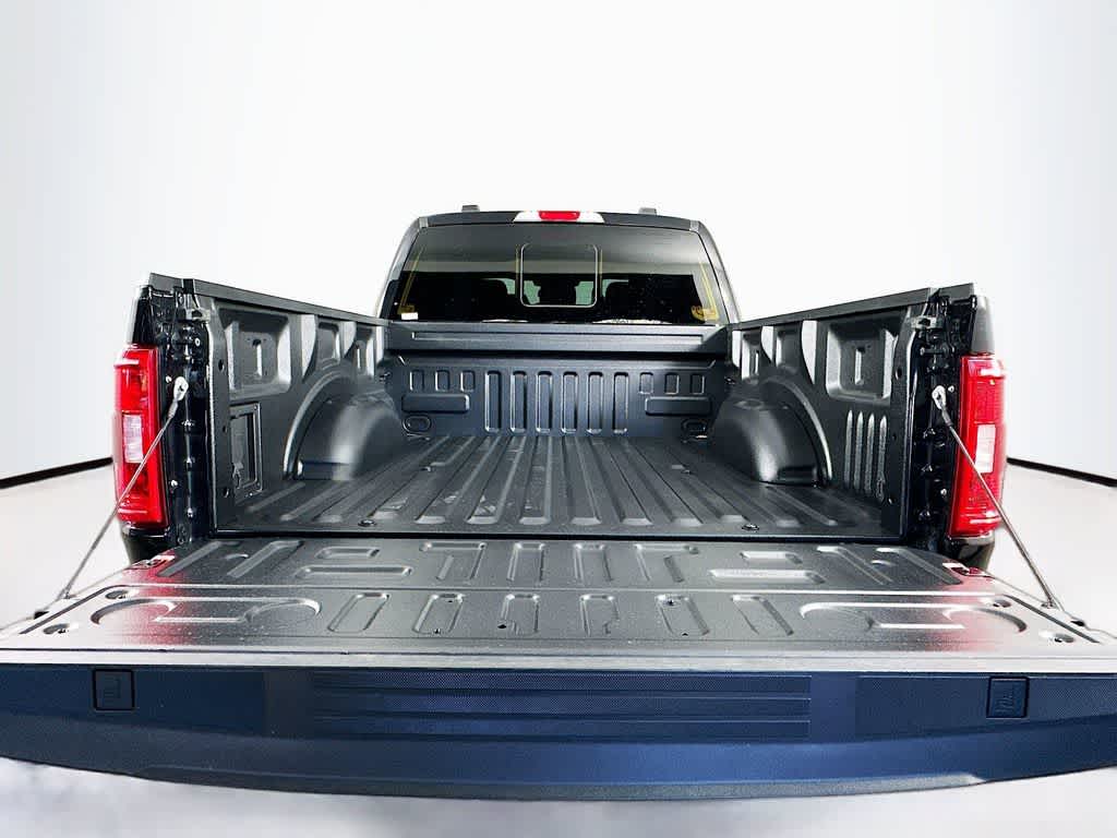 Thumbnail: 2023 Ford F-150 - 21